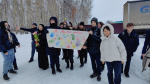 Восьмиклассники Лаишевского района сделали сюрприз классному руководителю, которая находится на больничном